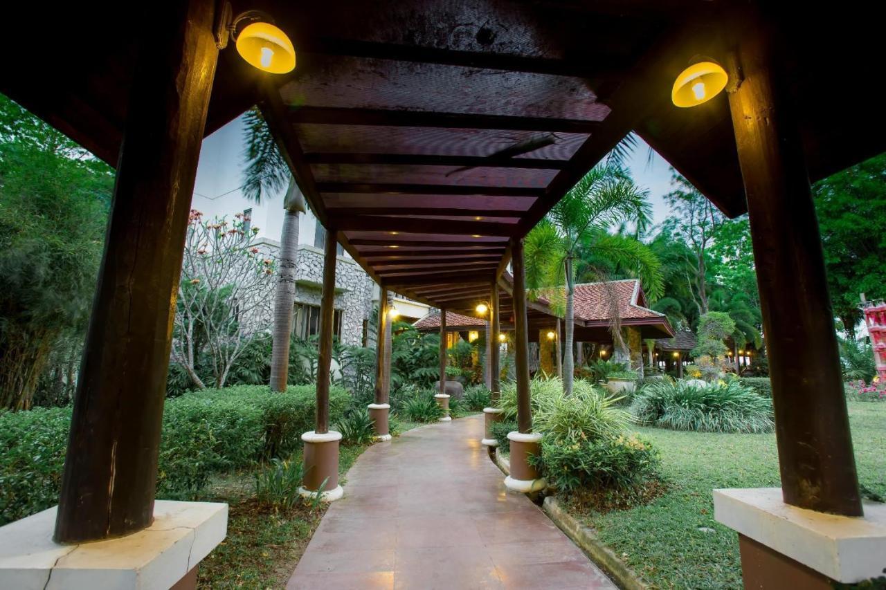 Jirung Health Village Mae Rim Eksteriør bilde